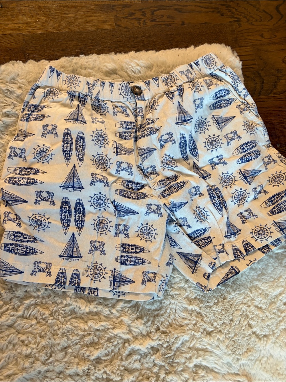 chubbies White Shorts with Navy Nautical Print